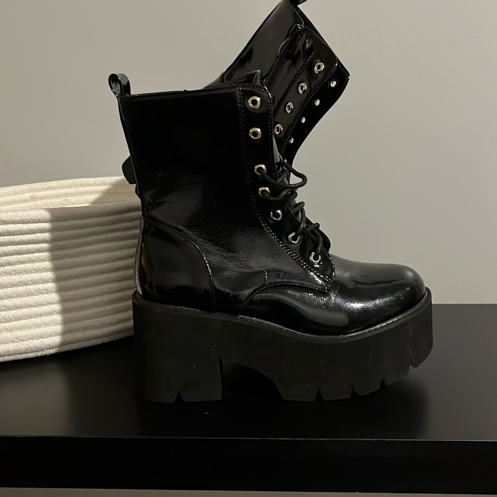 Black Platform Combat Boots!